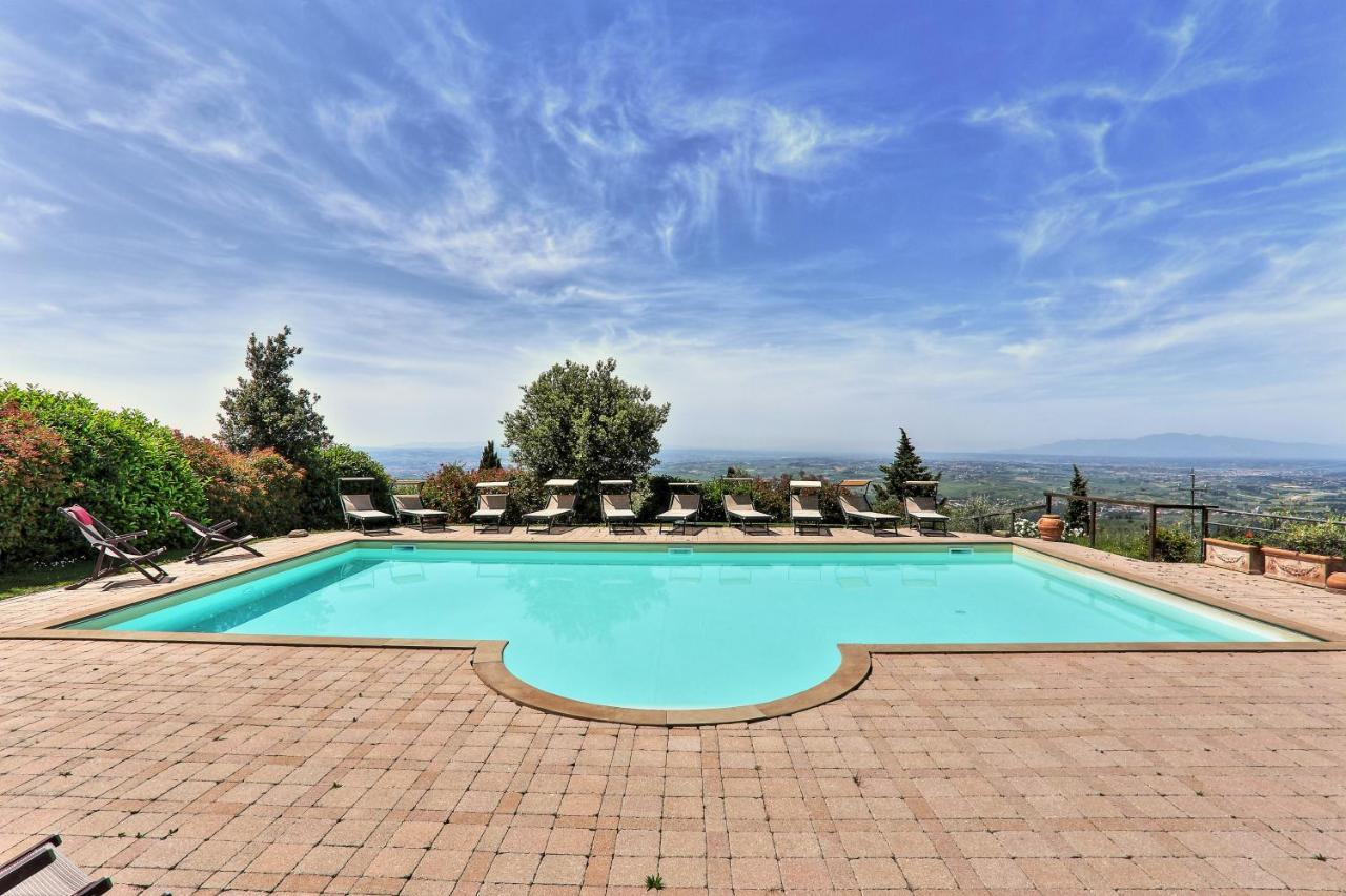 Casa Vacanze La Porta Vinci Exterior foto