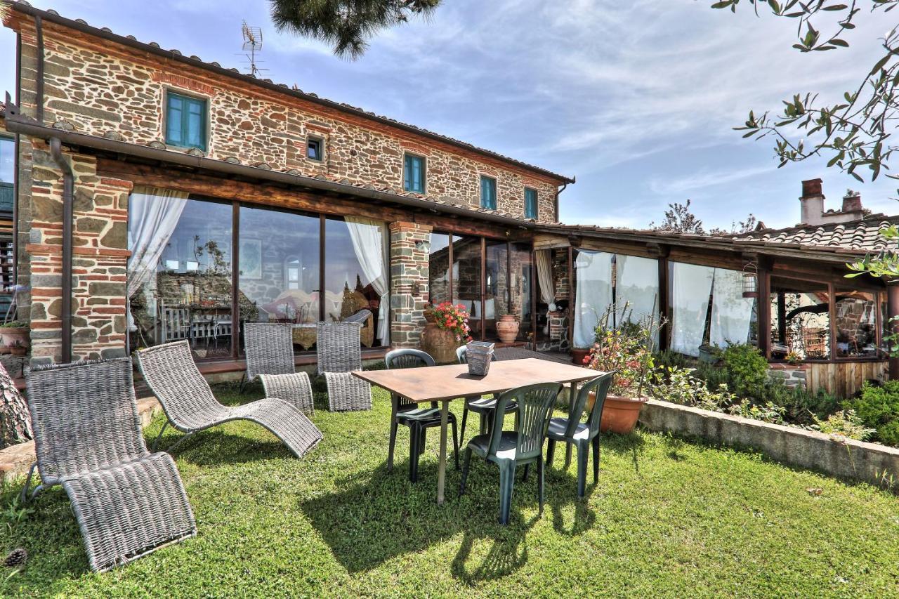 Casa Vacanze La Porta Vinci Exterior foto